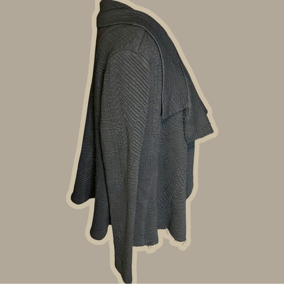 Alexis Black Quilted Jacquard Knit Waterfall Cascade Front Jacket Size Small - Picture 9 of 11